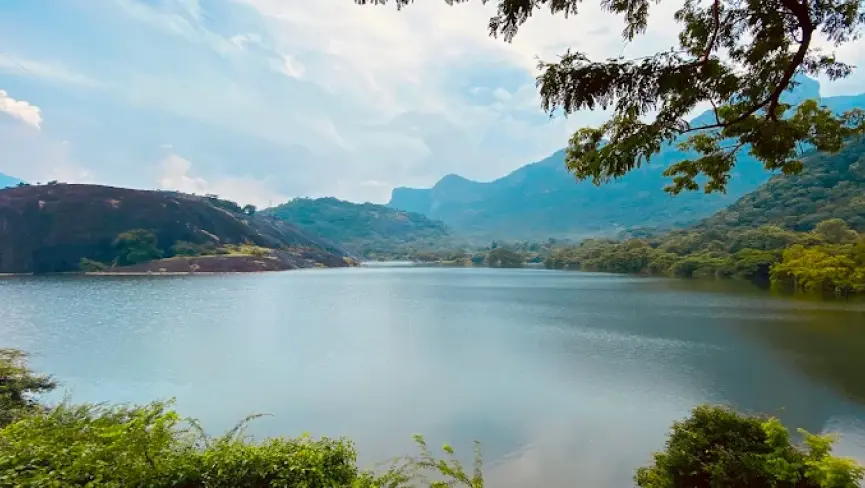 Aliyar Dam View Point