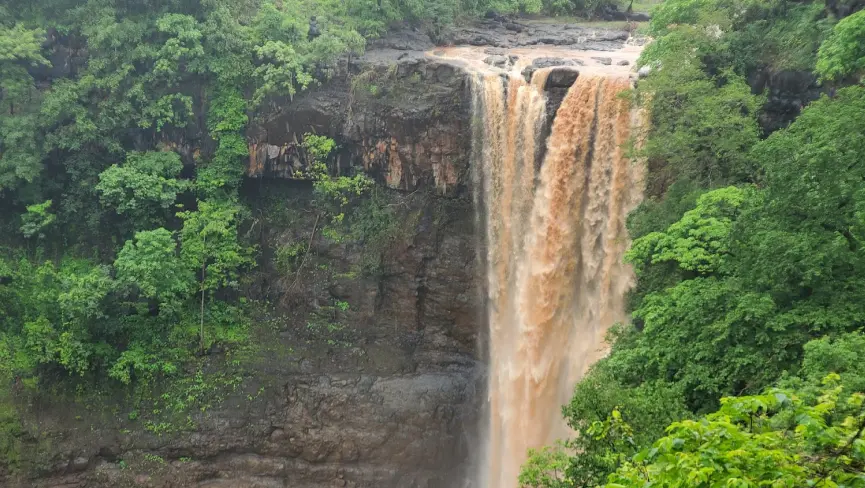 Chimer Waterfall