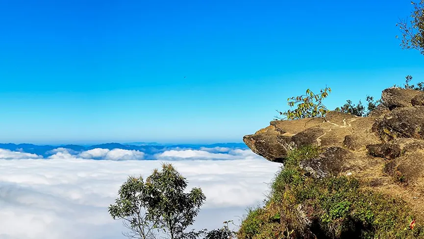 Lianchhiari Lunglen Tlang