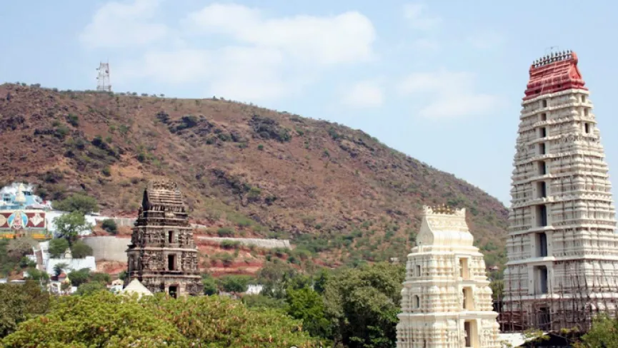 Mangalagiri Panakala Lakshmi Narasimha Swamy Temple