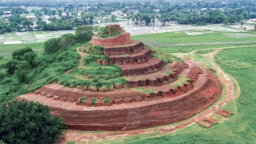 Kesariya Buddha Stupa