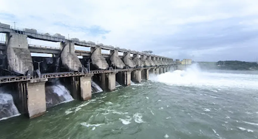 Singur dam view point