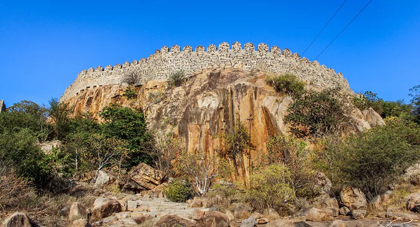 Devarakonda Fort