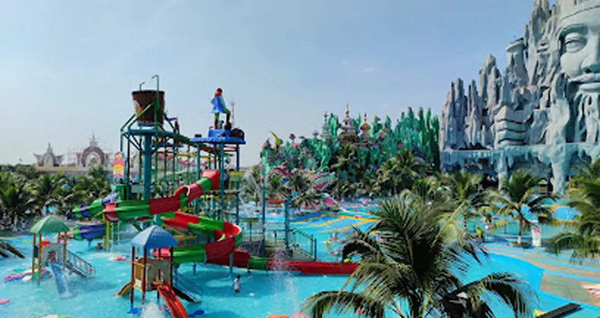 Suoi Tien Theme Park