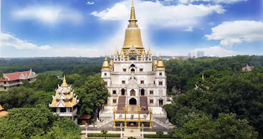 Buu Long Pagoda