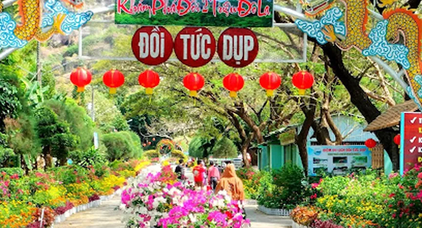 Tuc Dup Hill Tourist Area