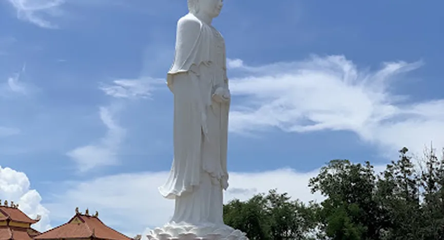 Amitabha Buddha statue