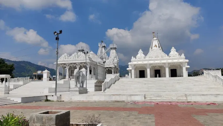 Sri Brahmeshwar Parswanath Swarna Jain Mandir