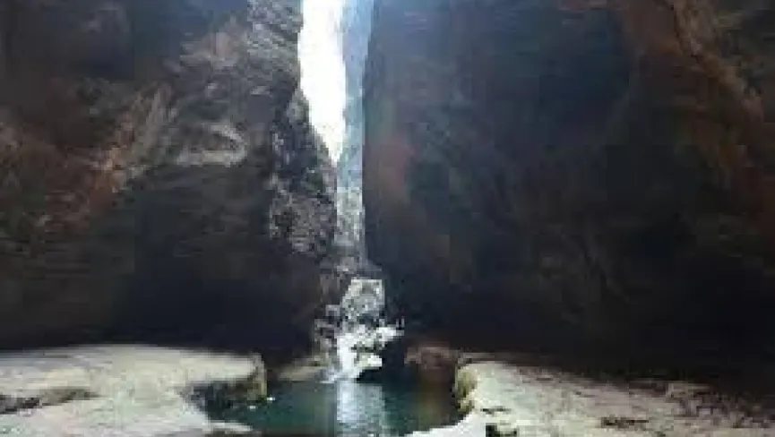 Thumburu theertham