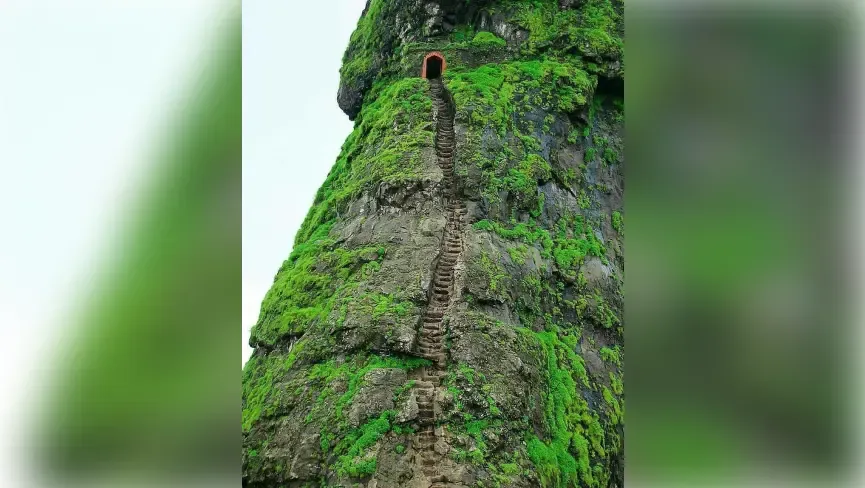 Harihar Fort